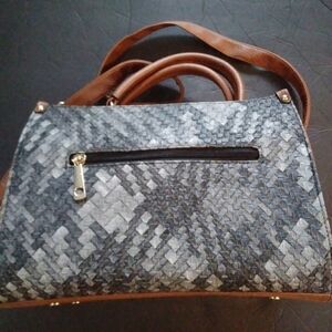 ⬇️⬇️⬇️Diamond Pattern Handbag